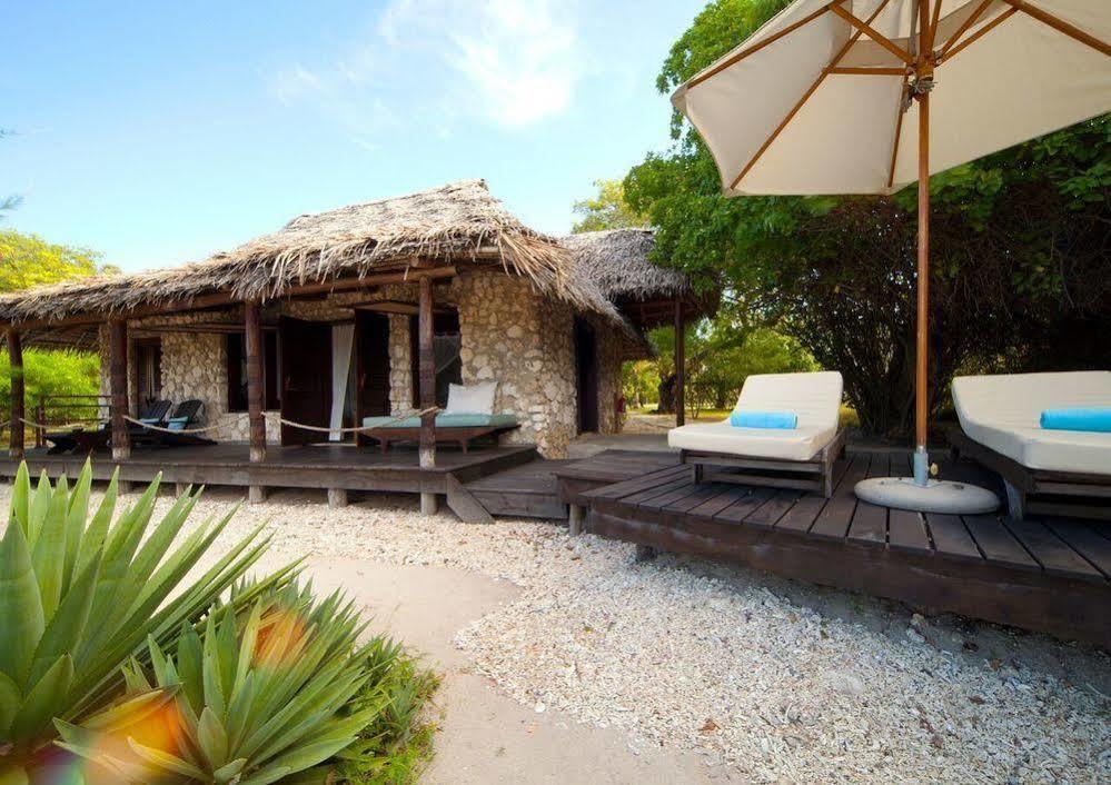 Hotel Azura Quilalea Island Exterior foto